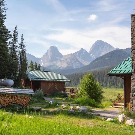 Mount Engadine Lodge Kananaskis Exterior foto