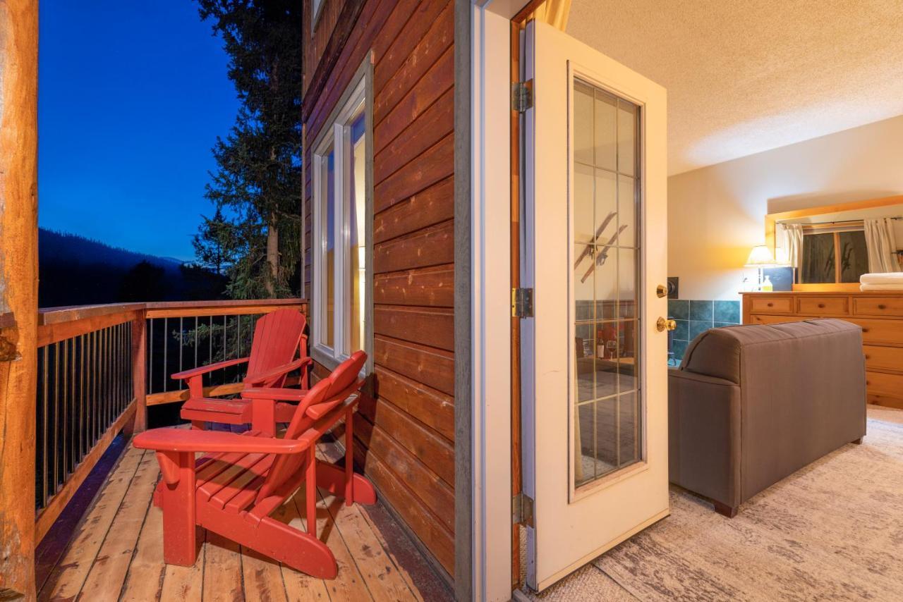 Mount Engadine Lodge Kananaskis Exterior foto