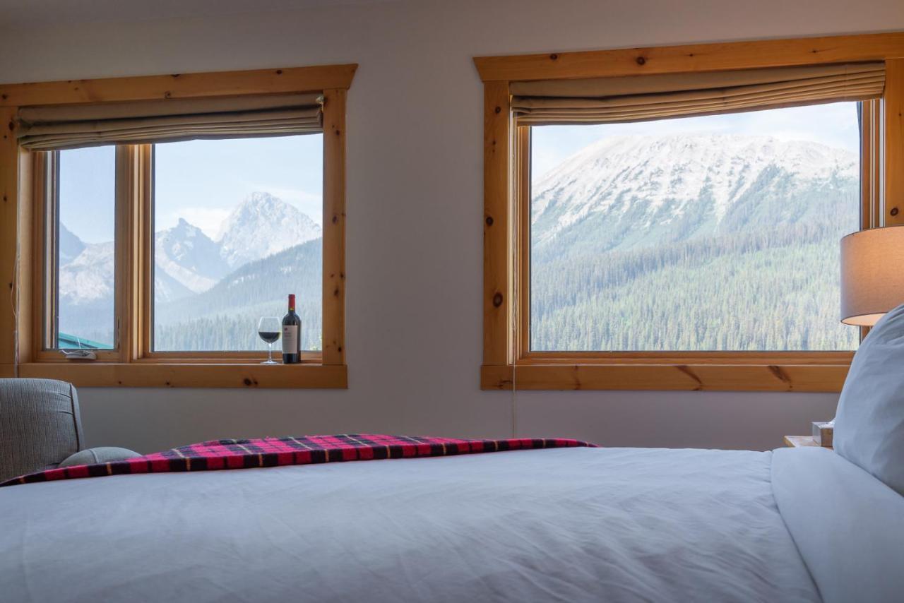 Mount Engadine Lodge Kananaskis Exterior foto